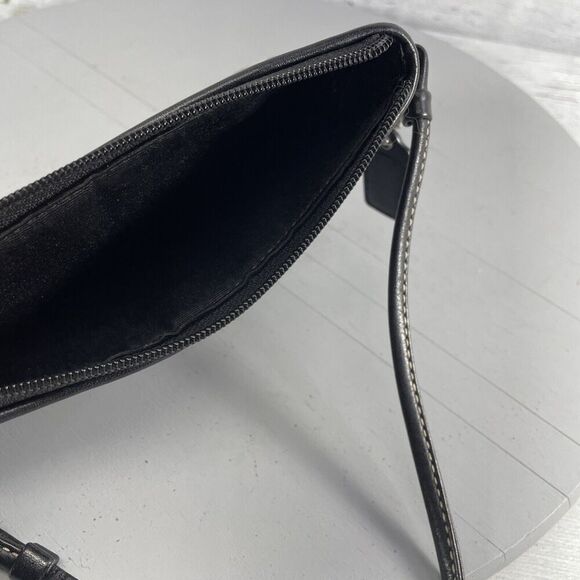 Coach Leatherware Signature Zipper Wristlet Pouch Clutch Black - Picture 6 of 6